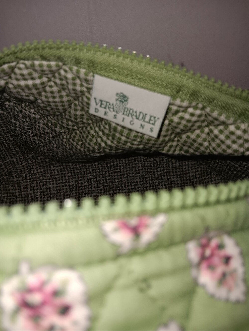 VERA BRADLEY QUILTED COTTON "GREEN-LEAF" WEEKENDER BAG - Picture 6 of 11